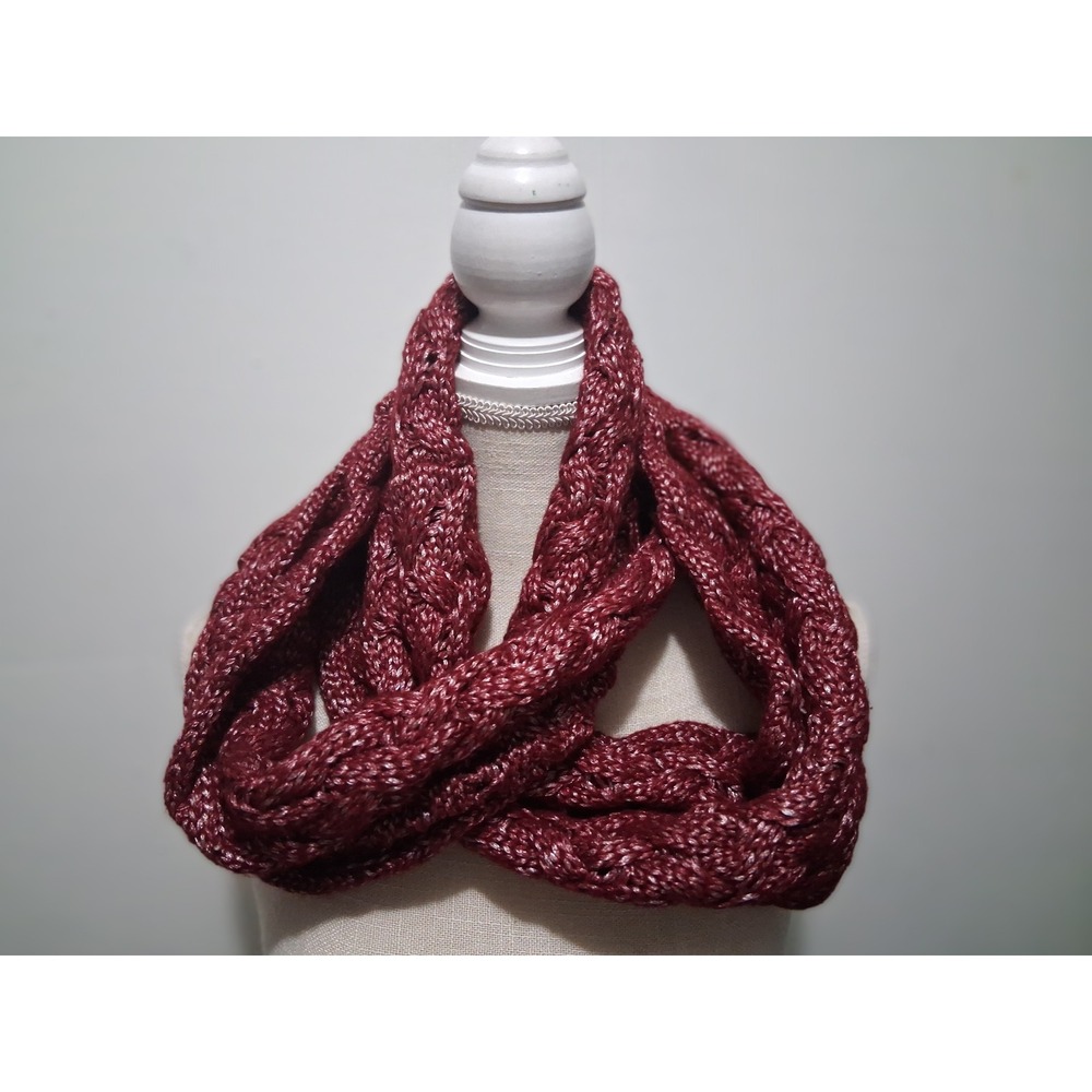 Charming Charlie Burgundy Cable Knit Infinity Scarf Marl Red Chunky Loop Scarf